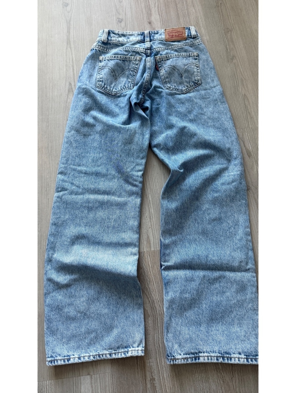 Levi’s Superlow Loose Light Wash Baggy Jeans Size 26 Y2K Low Rise - Picture 8 of 9